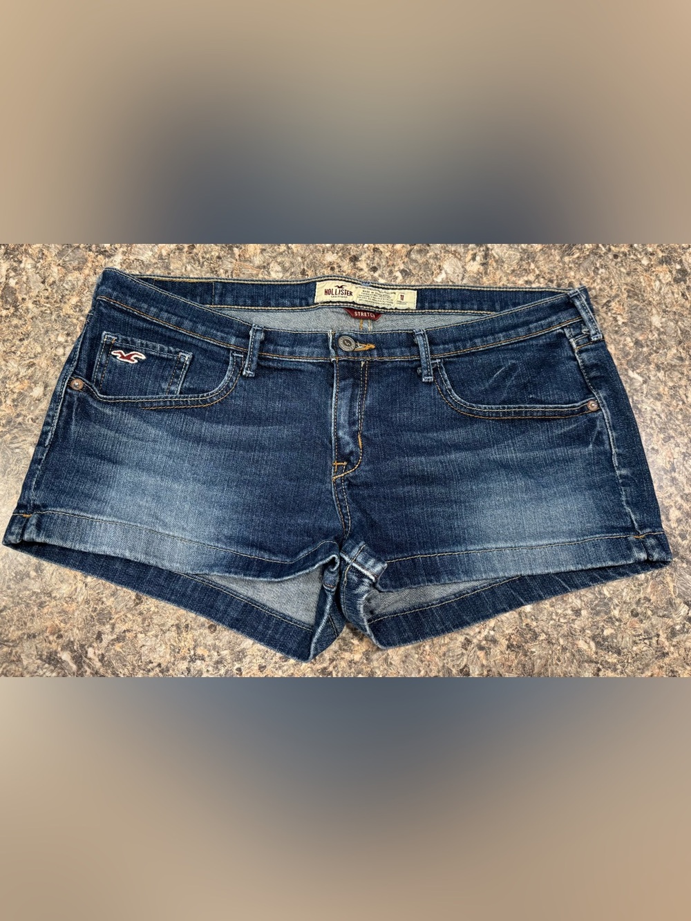 Hollister low rise Y2K shorts size 11